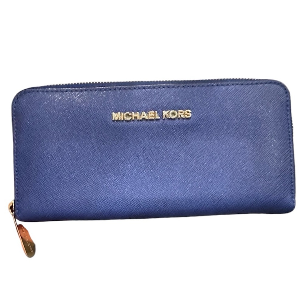 Michael Kors Blue Zippy Long wallet EUC